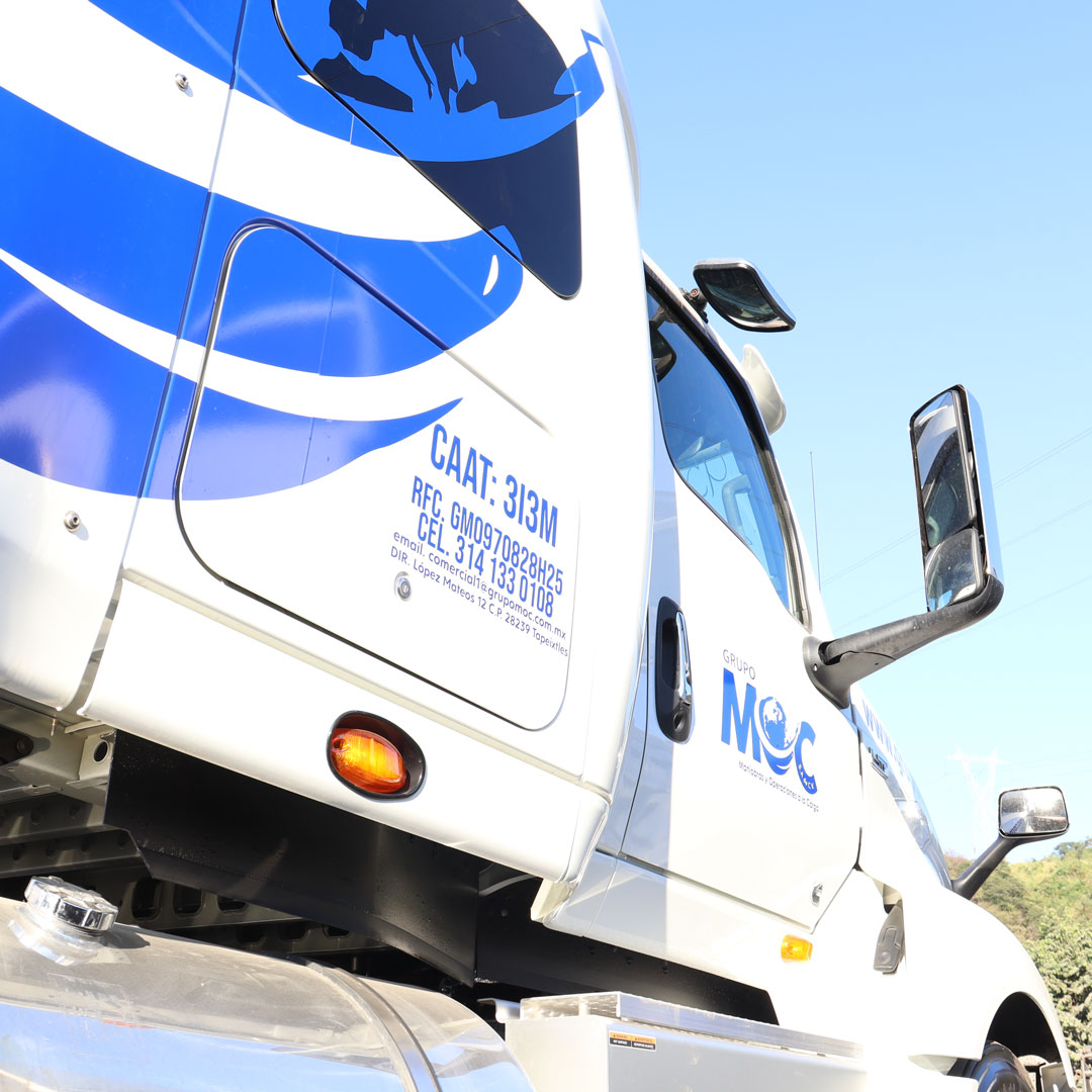 Image hover effect image